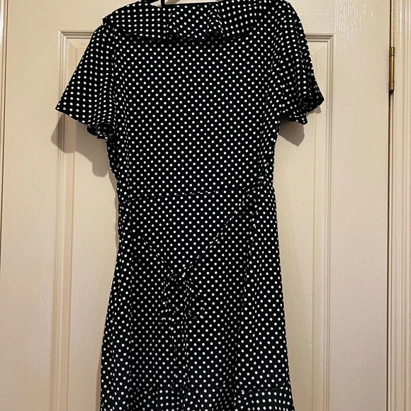 Boohoo Dress - Picture 7 of 9